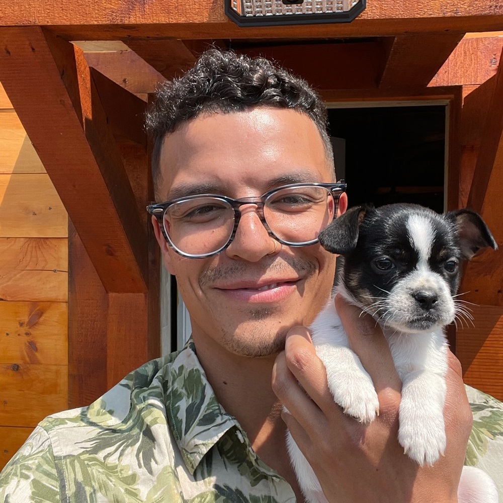 Meet your Posher, Devin